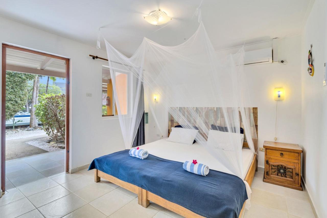 קרלנדיק Tropical Divers Resort מראה חיצוני תמונה